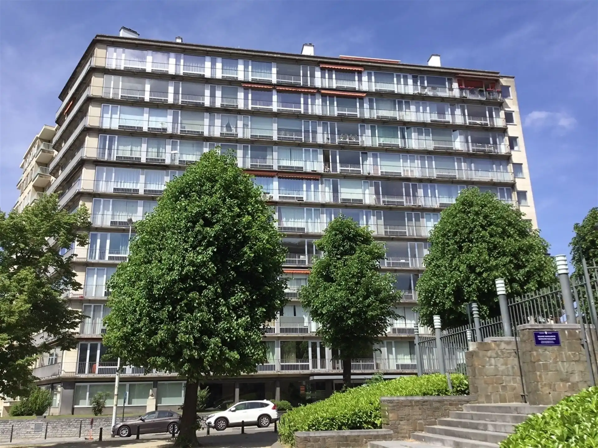  Knusse, gemeubelde studio gelegen op de 5de verdieping foto 7