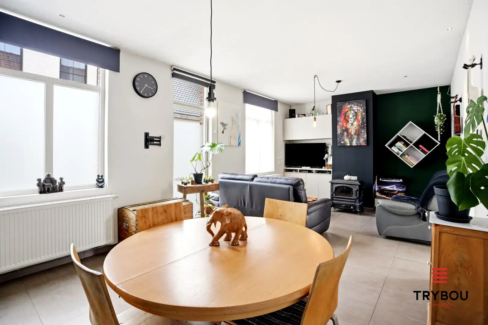 Instapklare woning met 4 slaapkamers te koop in het hartje van Poperinge!  foto 6