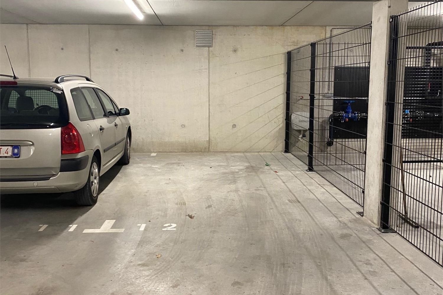 Garage te koop Kennedylaan 2 - 3800 Sint-Truiden