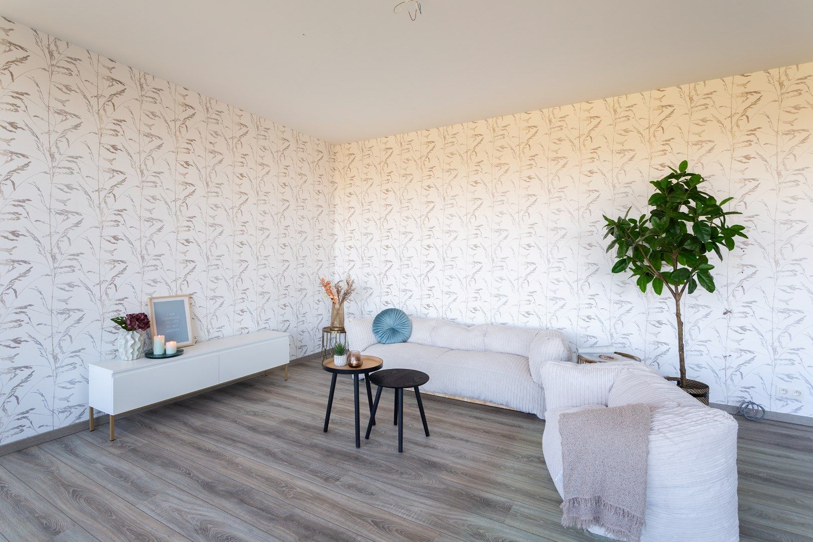 Knap gerenoveerd appartement met adembenemende uitzichten!   foto 4