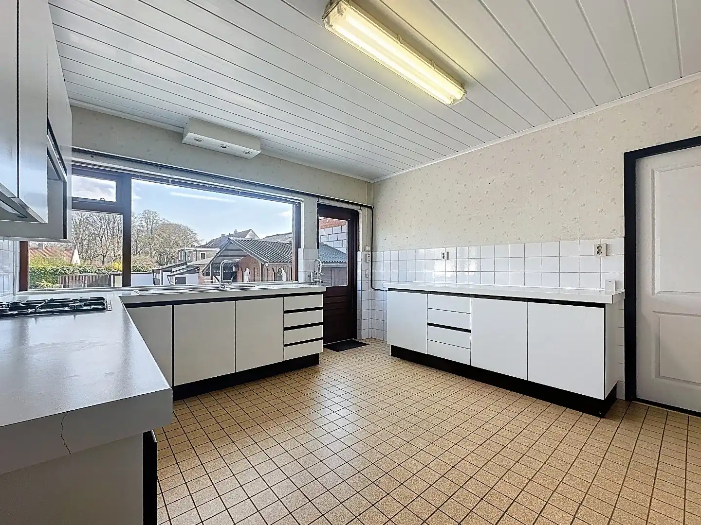 Recente mansarde met garage foto 12