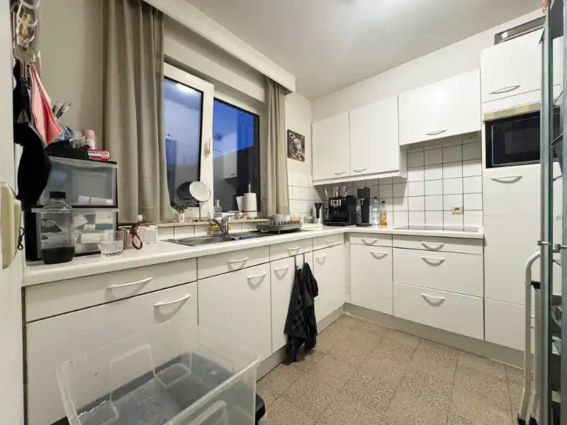 Mooie duplex met groot terras en carport in centrum Houthalen foto 9