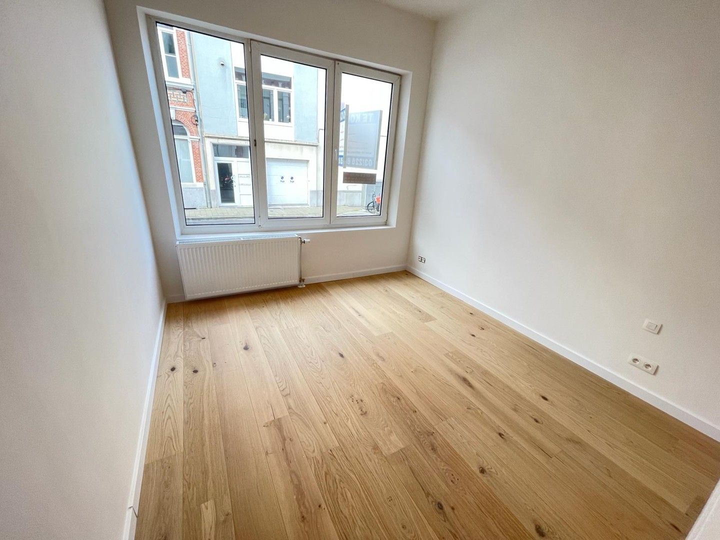 VERHUURD APPARTEMENT foto 8