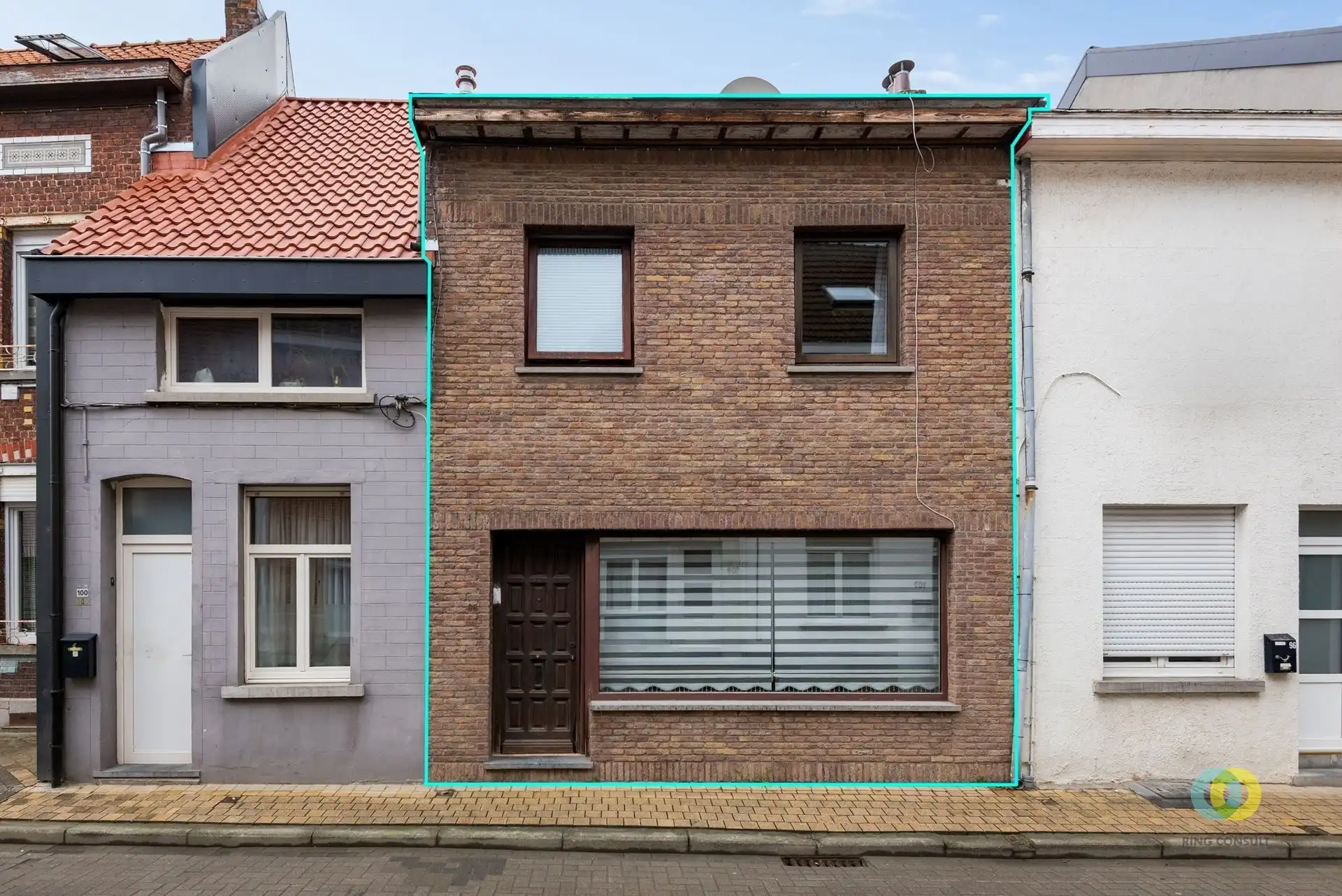 Op te frissen handelshuis  **OPEN HUIZEN DAG 21/03** foto 11