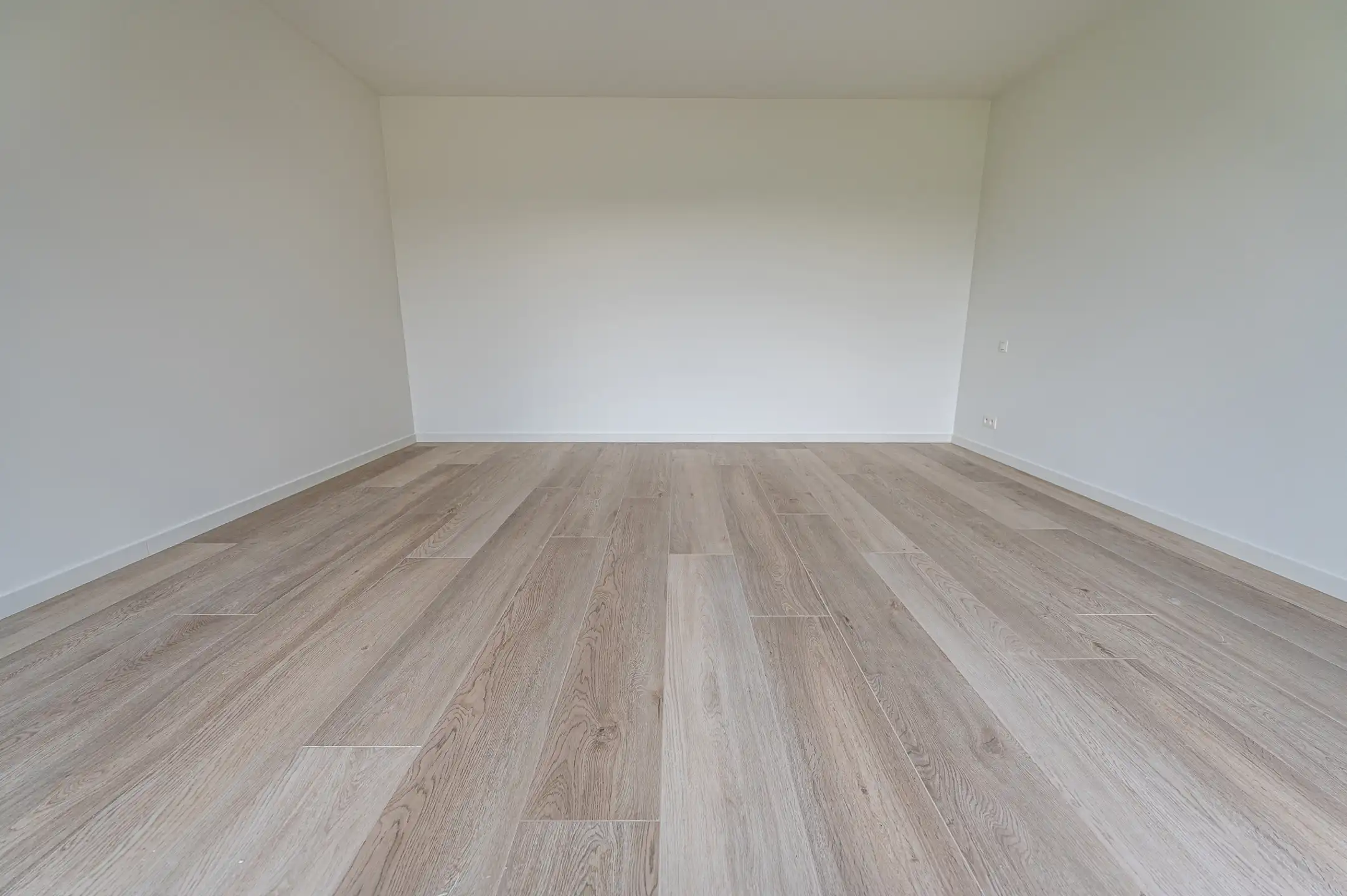 Hedendaagse villa met landelijke charme op 16 are perceel foto 16