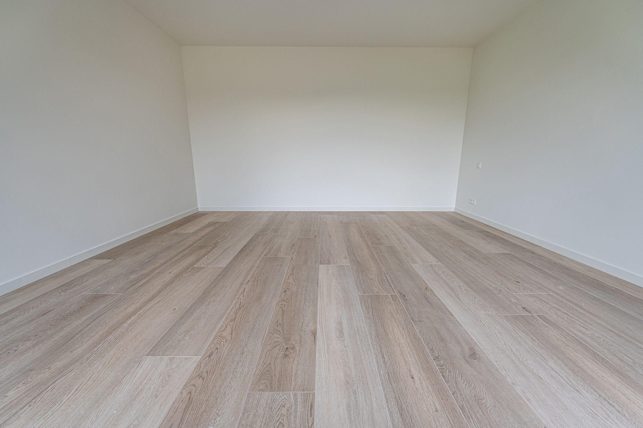 Hedendaagse villa met landelijke charme op 16 are perceel foto 16