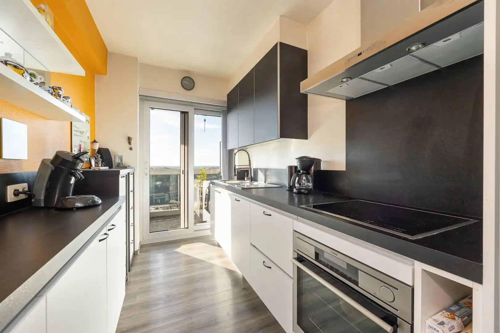 3 slaapkamer hoekappartement met panoramisch uitzicht foto 8