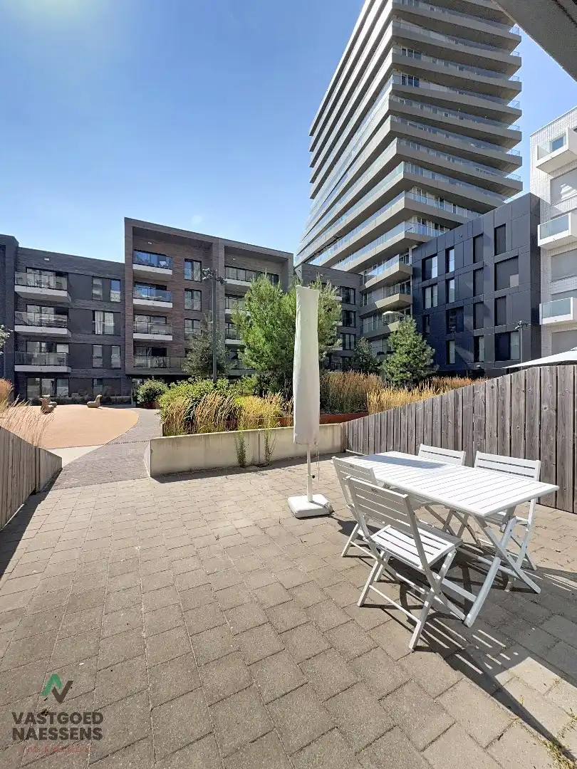 SCHITTEREND DUPLEX-APPARTEMENT – 3 SLPK – 2 BADKAMERS – ZONNIG TERRAS foto 10