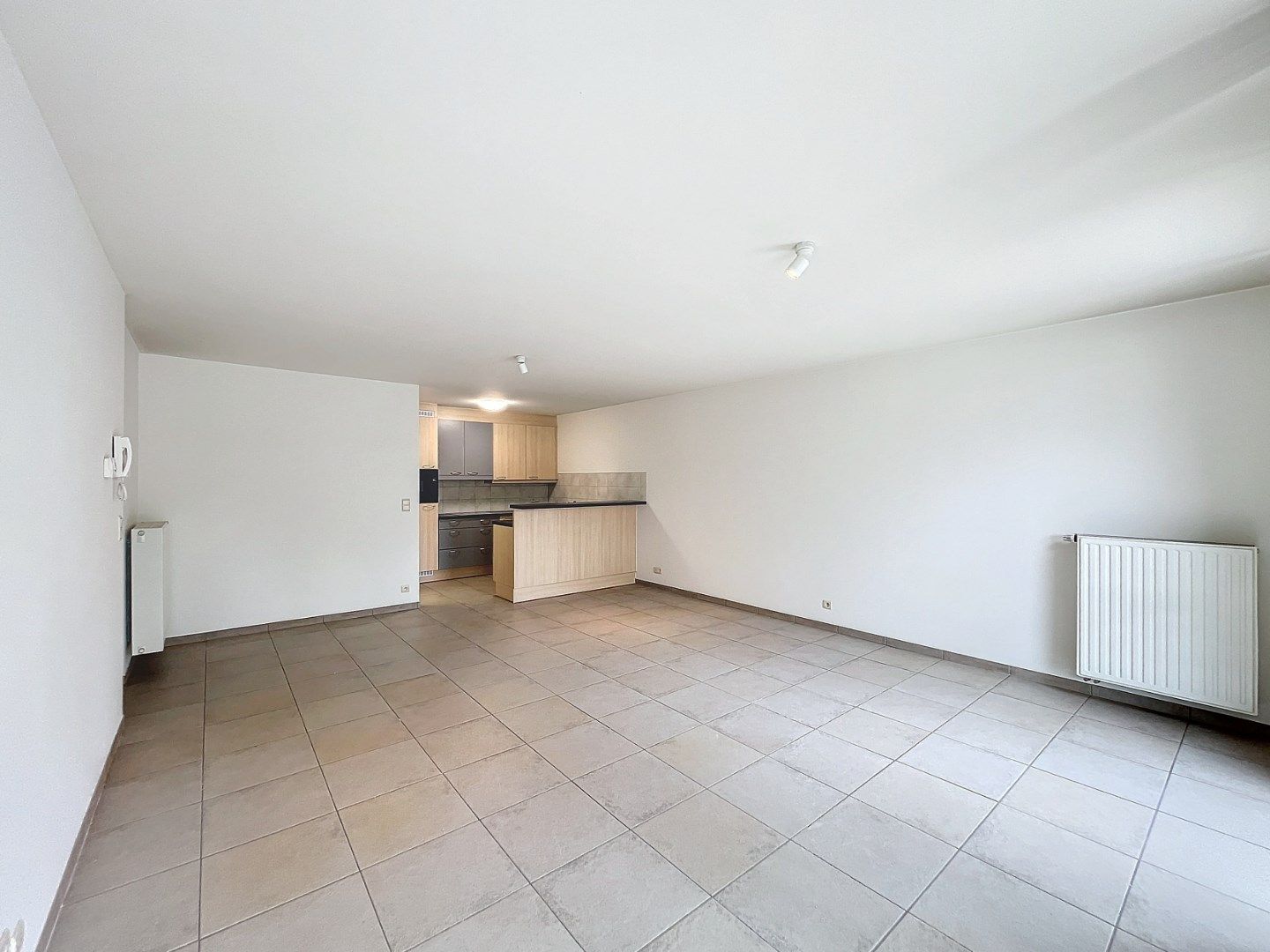 Appartement met 2 slaapkamers en garage foto 3