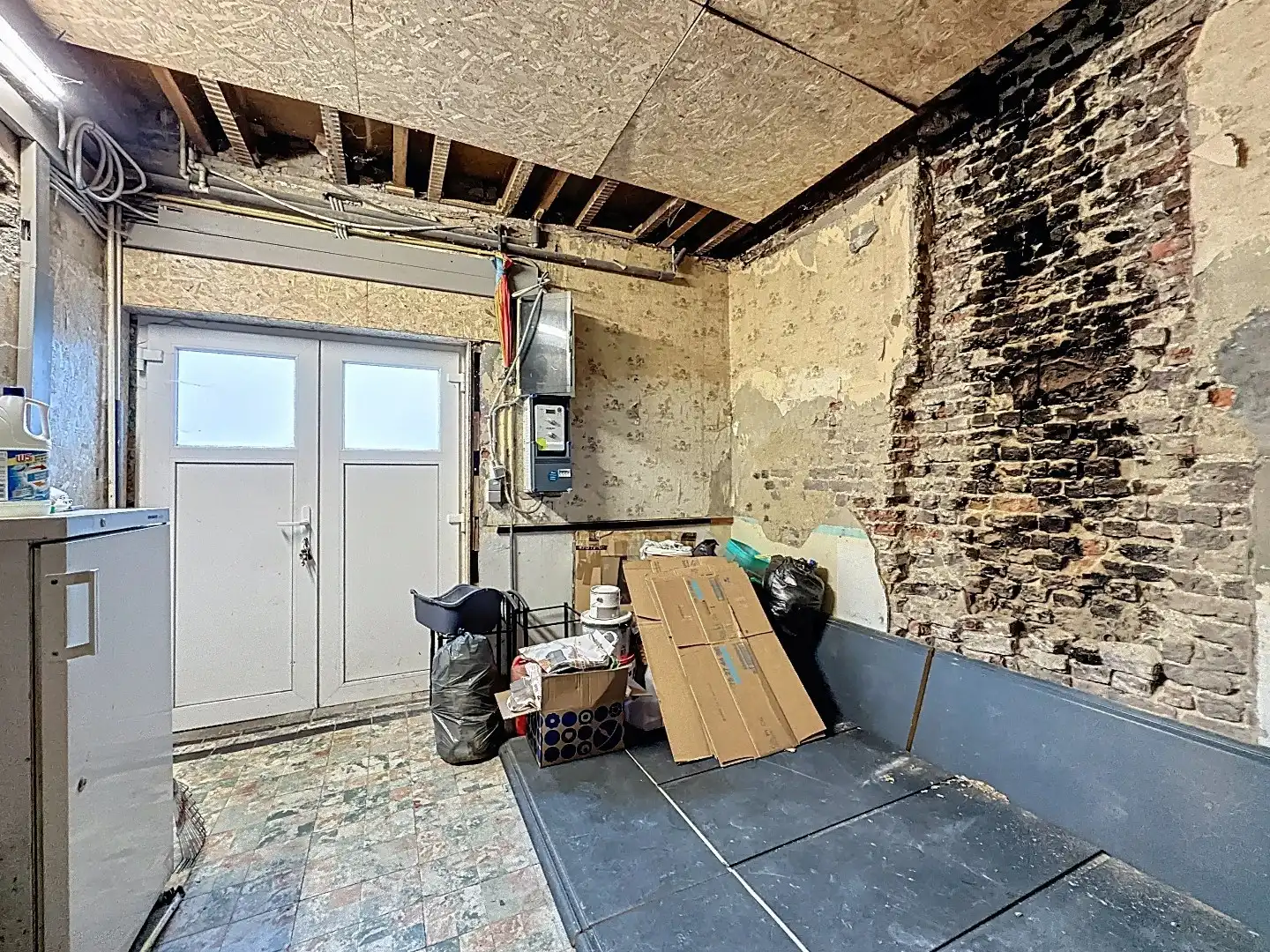 Ruime Gezinswoning met Zonnige Tuin en Renovatiepotentieel foto 11