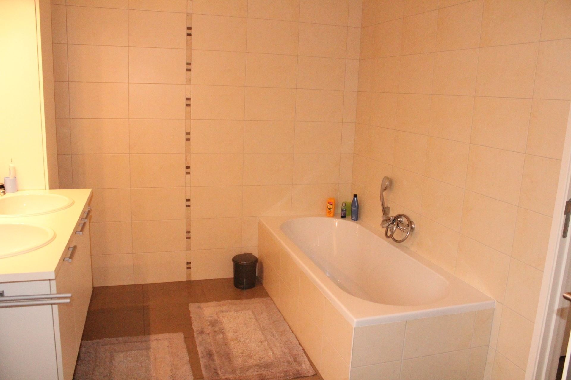 Vrijstaande woning met tuin, alle comfort, 3 slpks. foto 26