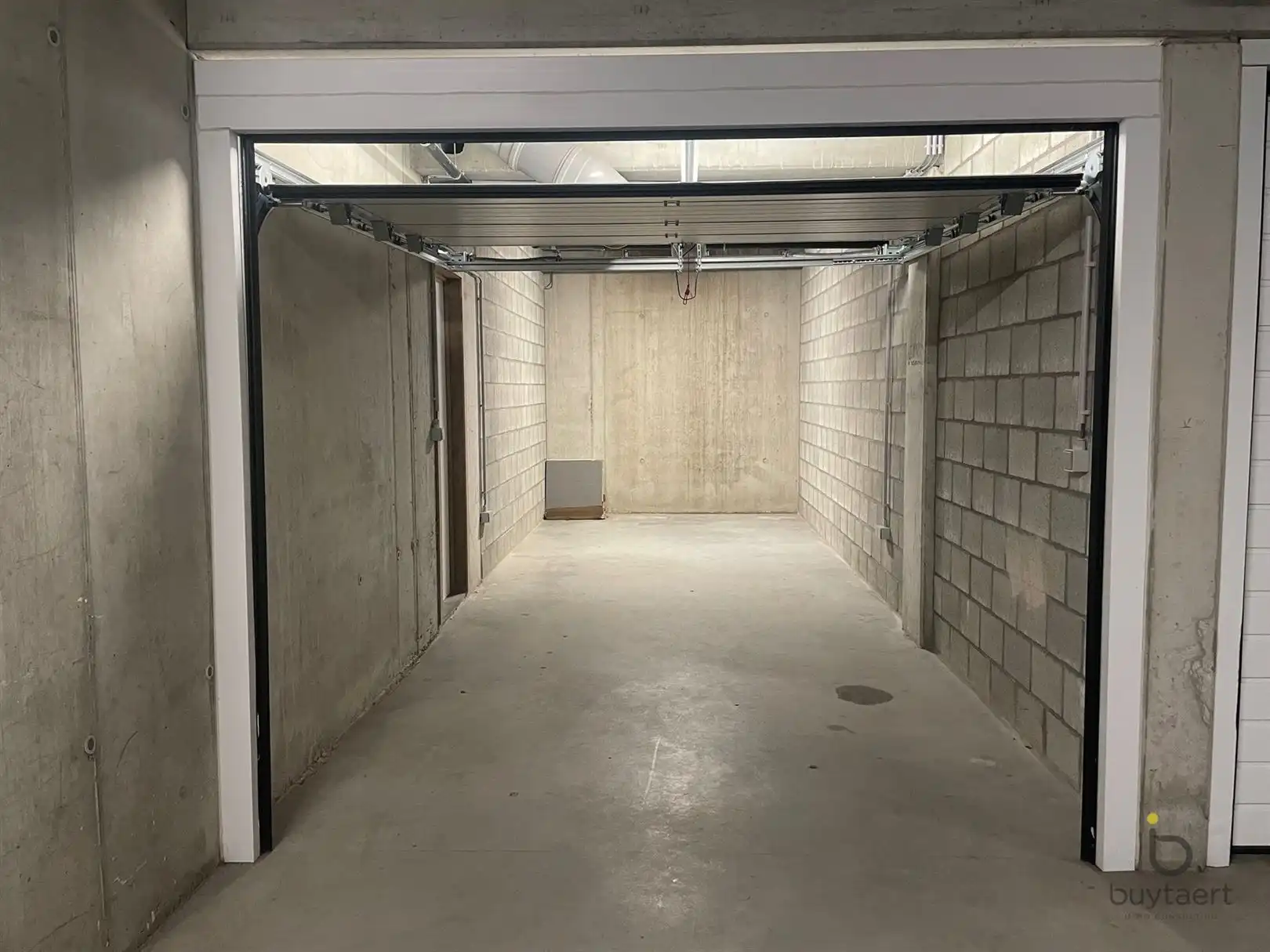 TOP ONDERHOUDEN DAKAPPARTEMENT IN HARTJE SCHILDE MET RUIM ZONNIG TERRAS! foto 37