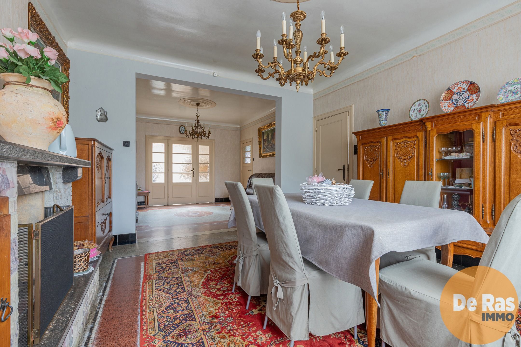 BURST - Te renoveren woning met tal van mogelijkheden foto 5