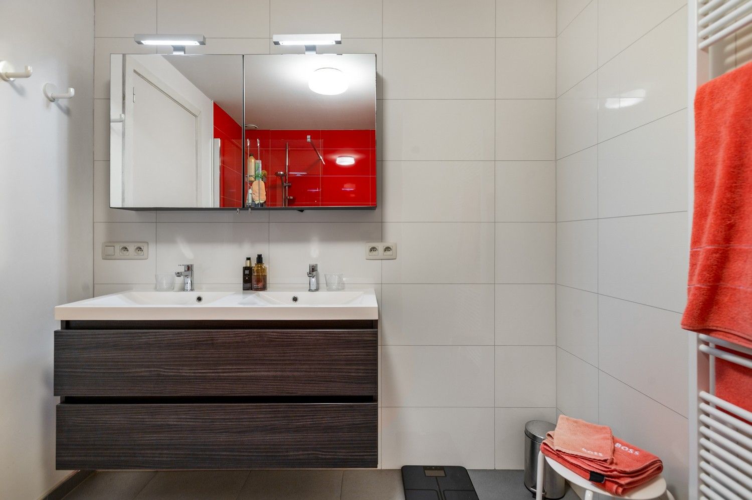 Instapklaar gelijkvloers appartement met 3 SLPK en een ruim tuin/terras in Antwerpen! foto 15