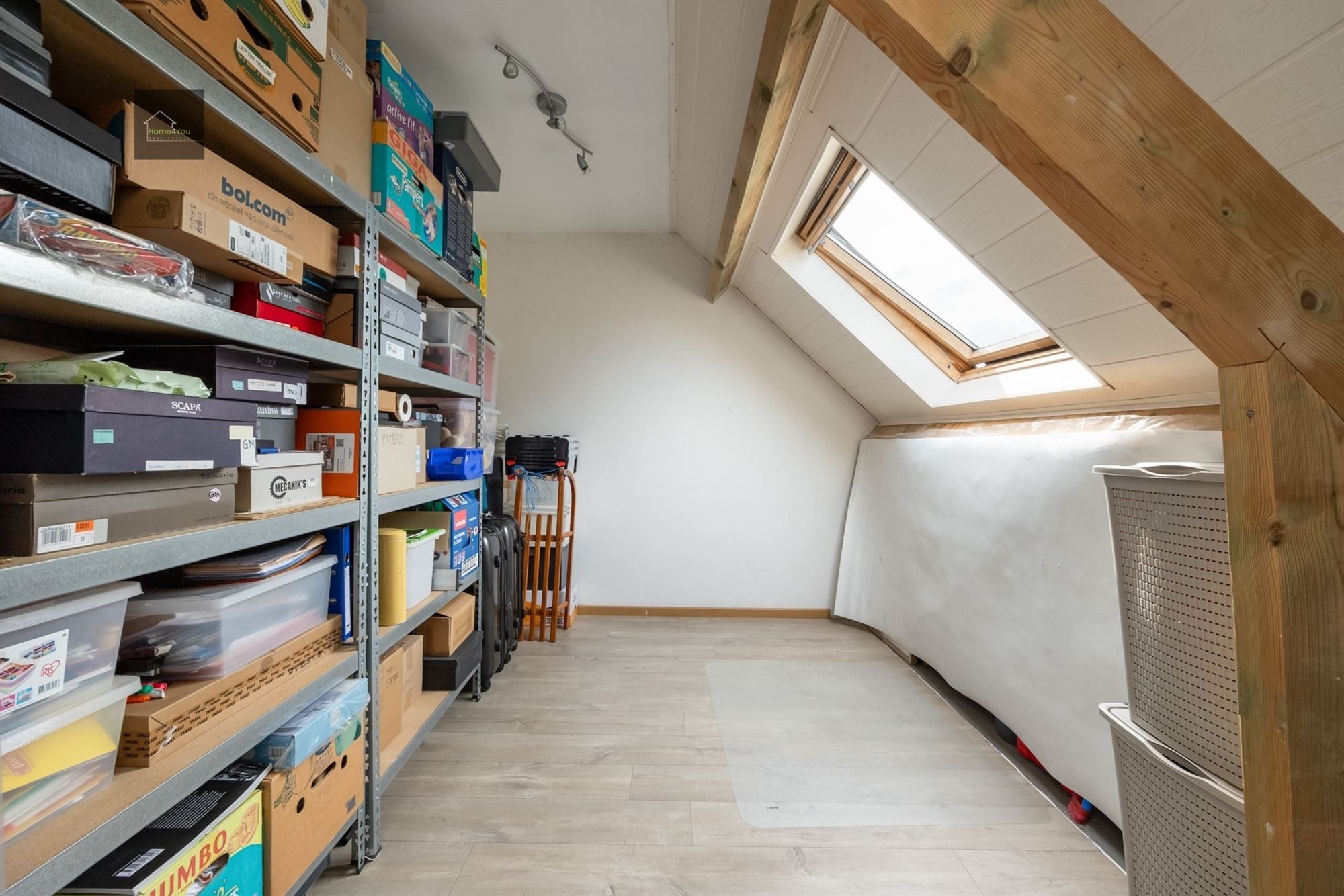 Instapklare gezinswoning met 4 slaapkamers en zuid tuin foto 23