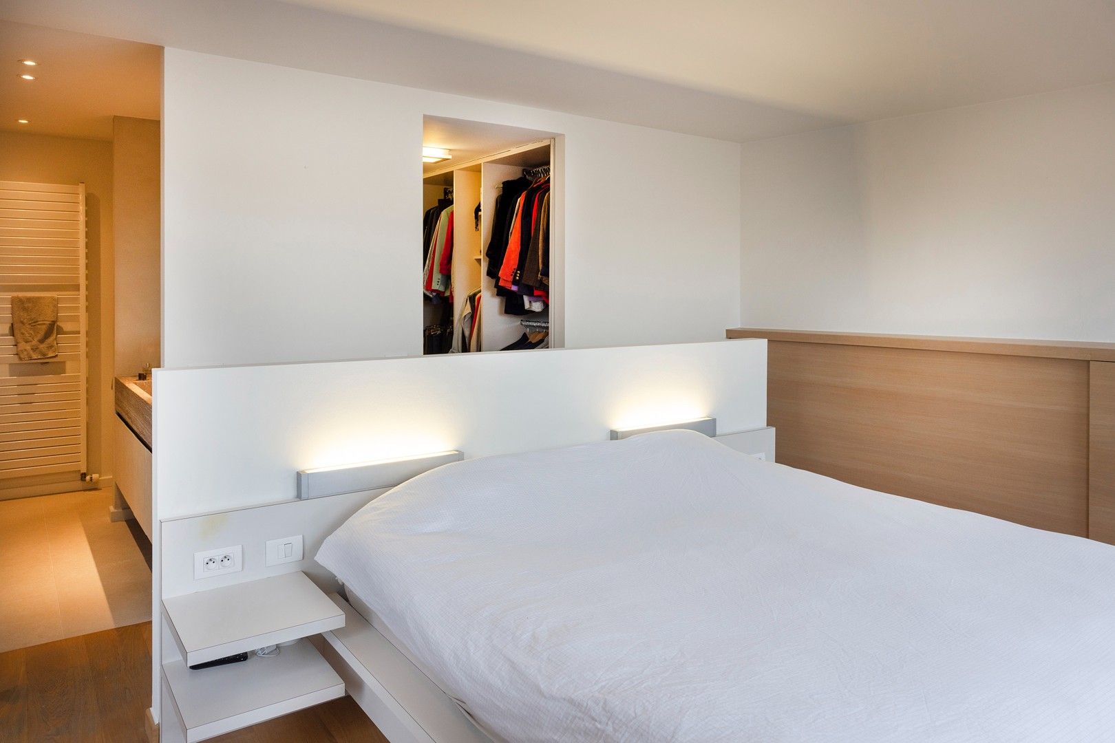 Klasse-appartement 3 kamers, 2 terrassen & dubbele garage. foto 7