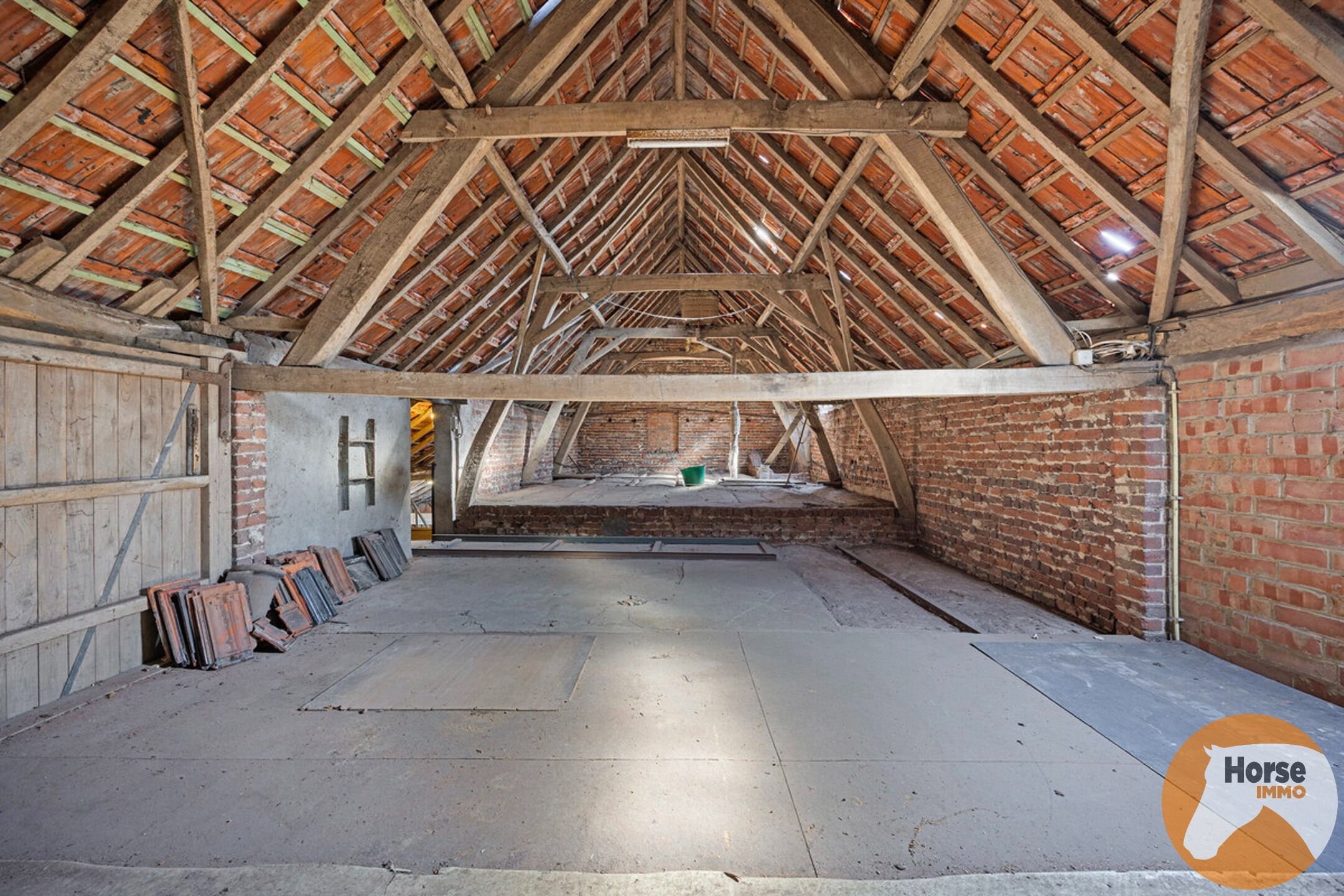 WOUBRECHTEGEM- Karaktervolle renovatiewoning op 1ha 25a 50ca foto 17