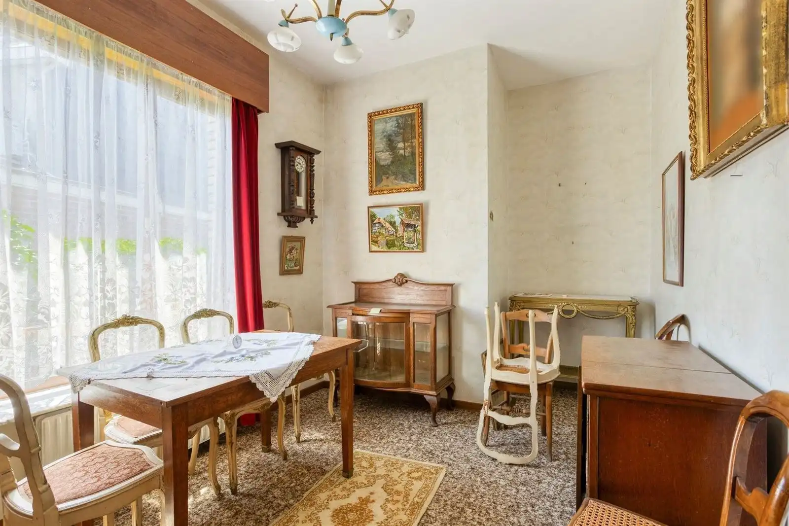 Te renoveren gezinswoning  (371 m²) met 5 slaapkamers op een perceel van 10a66ca te Huizingen foto 17