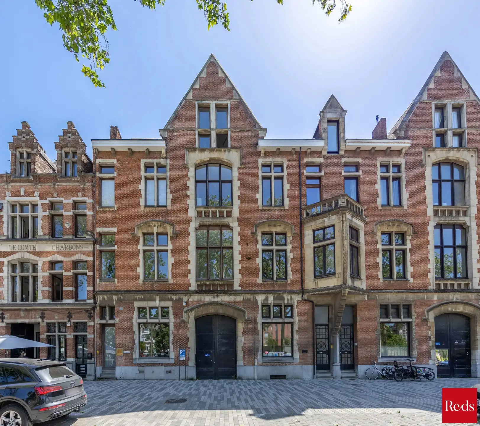 Uniek herenhuis met zwemvijver aan het Zuidpark foto 2