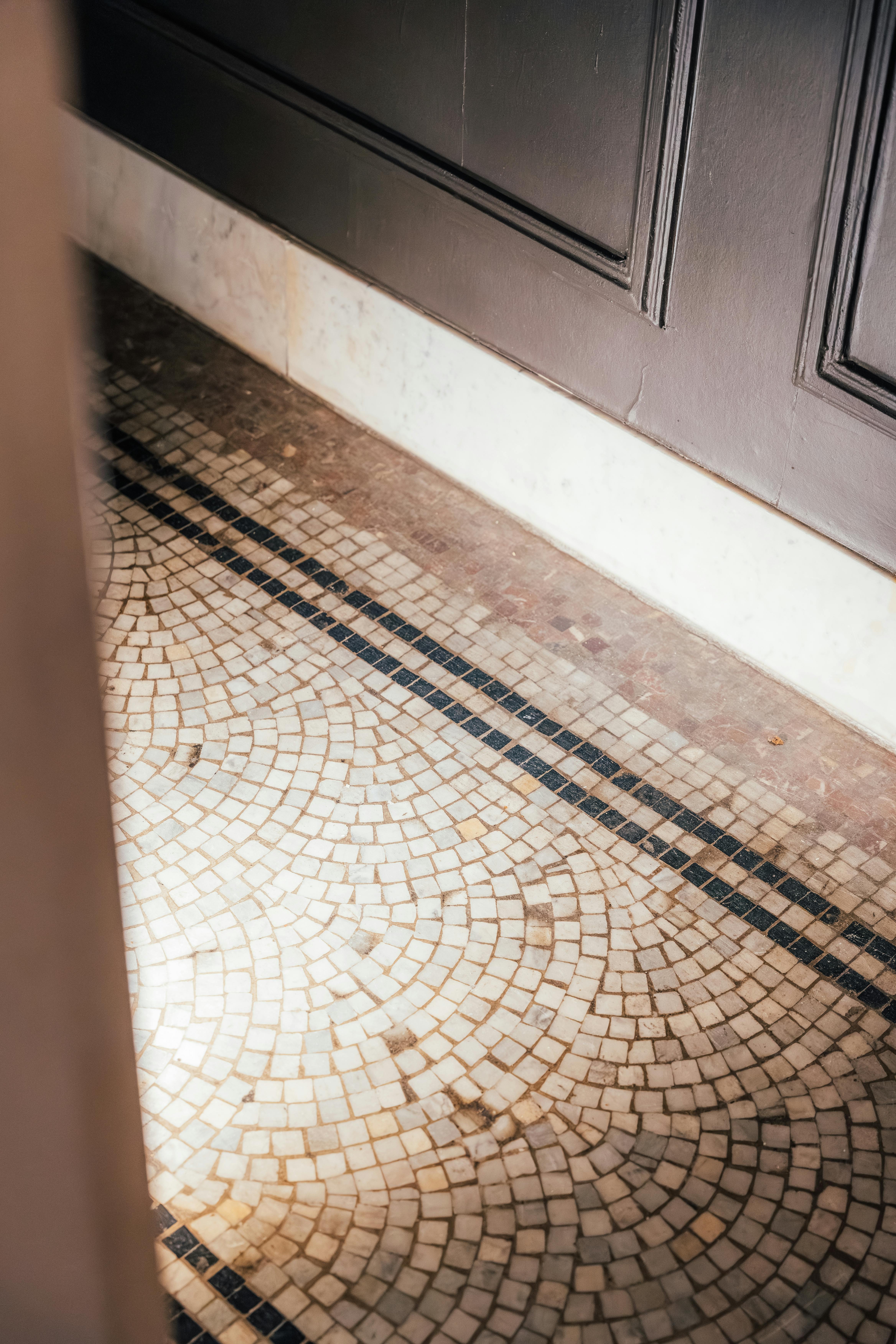 Magnifiek herenhuis te koop op 100m van de Menenpoort in Ieper foto 8