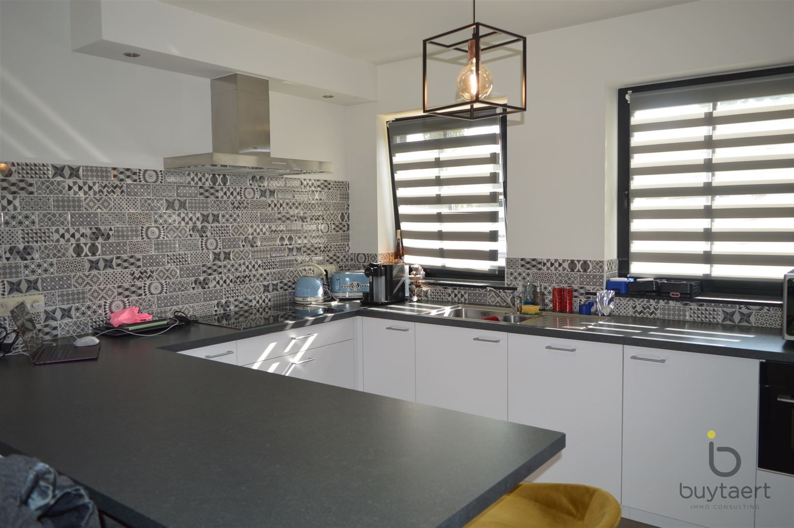 Recente ruime en lichte woning te Schilde. foto 5
