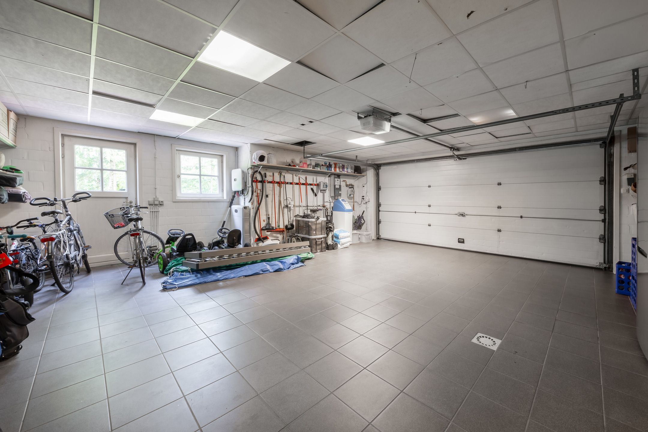 Stijlvolle villa met prachtige tuin op royaal perceel foto 37