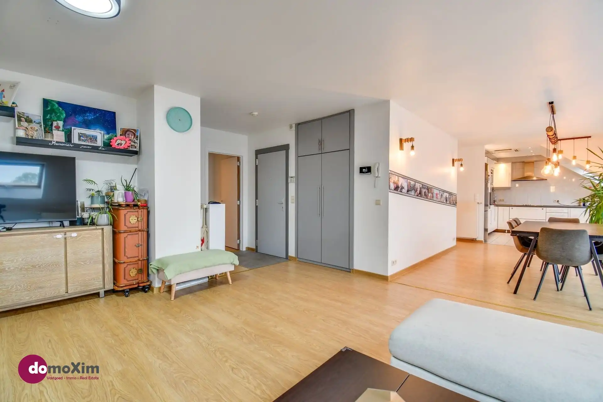 Ruim 3-slaapkamer appartement met 2 terrassen en garagebox in Vilvoorde foto 5