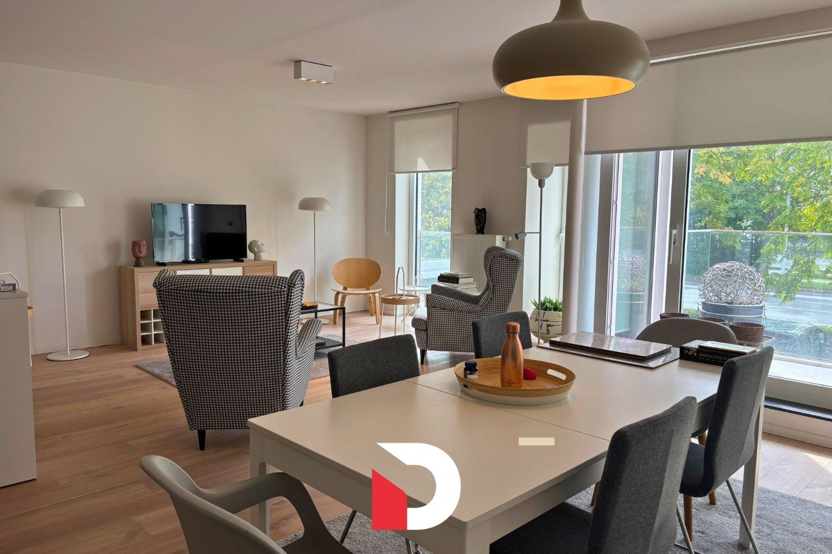 Lichtrijk appartement met garage en 2 slaapkamers in Brugge foto 3