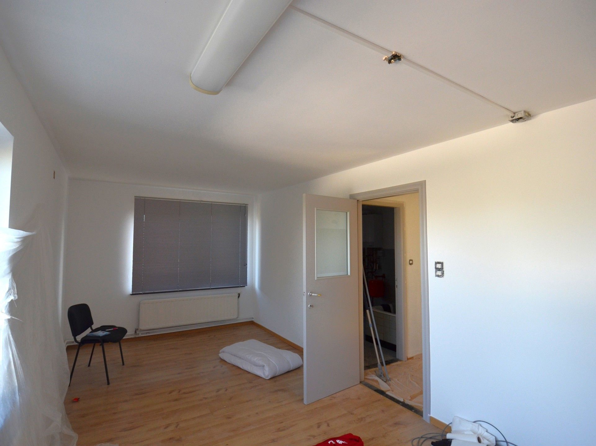 Af te werken woning met 2 slaapkamers foto 14