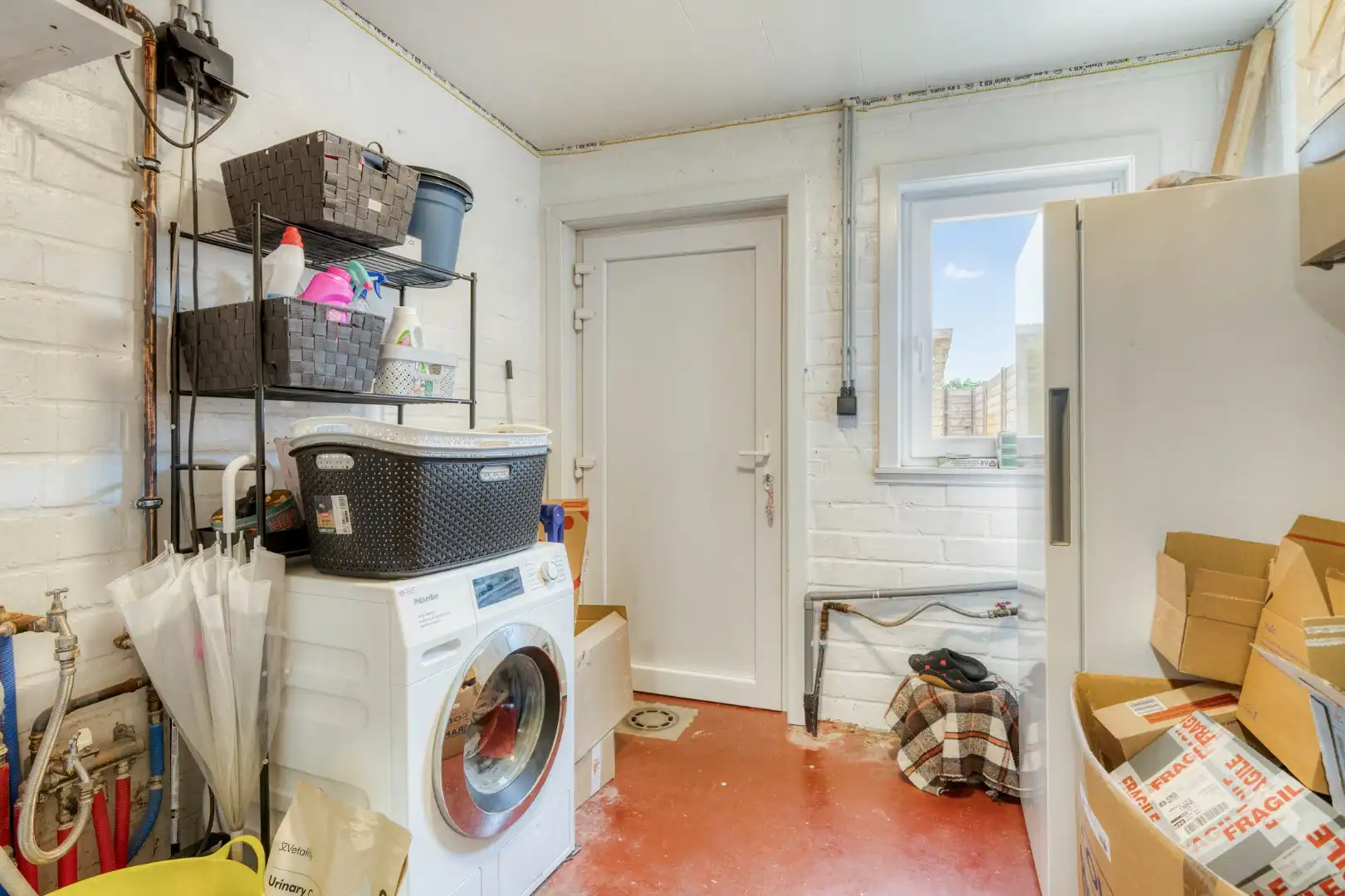 Instapklare, gerenoveerde gezinswoning met 3 slaapkamers op topligging in Meulebeke foto 12