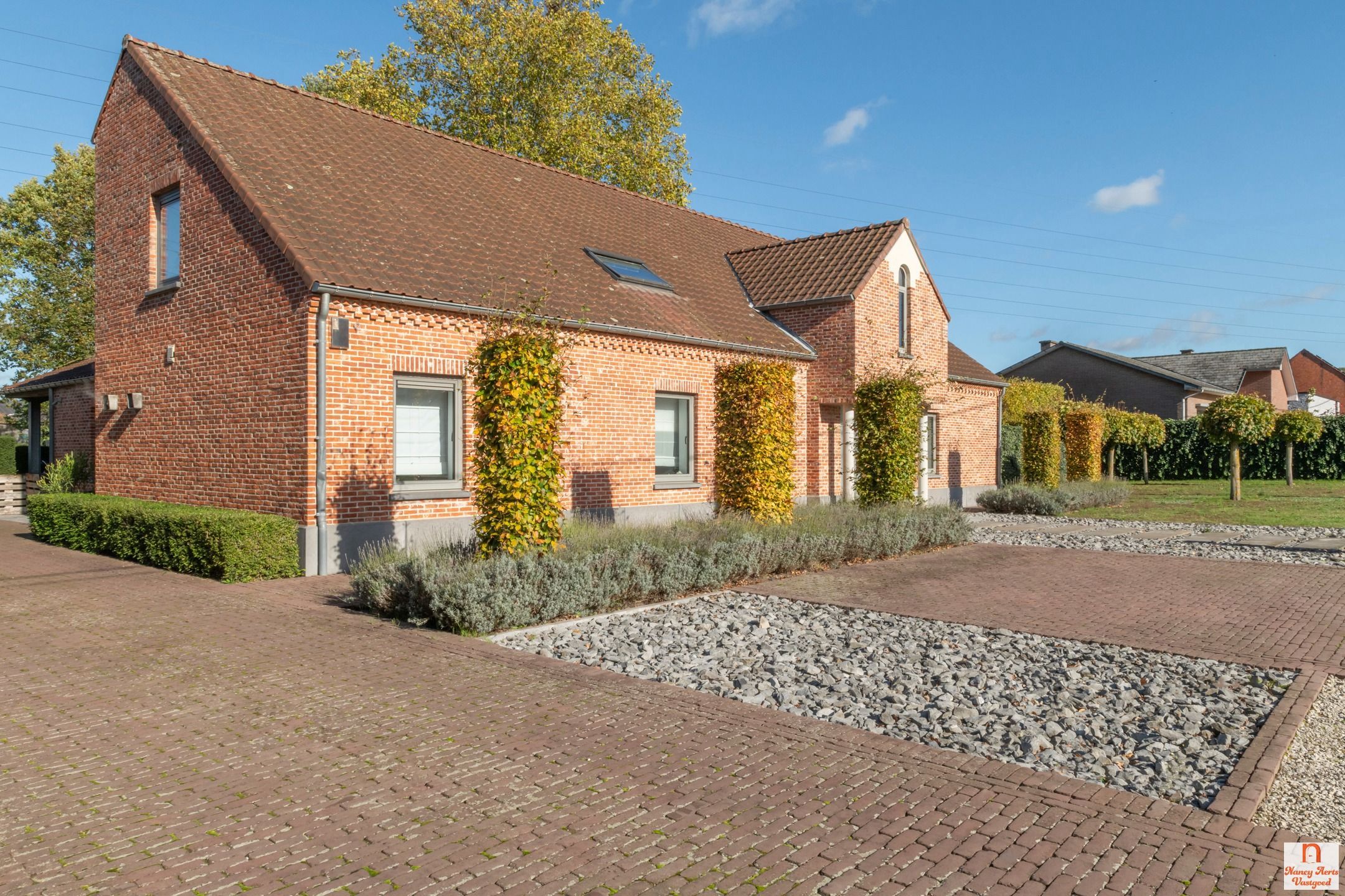 Een unieke woonbeleving op een idyllische plek in Koersel foto 4