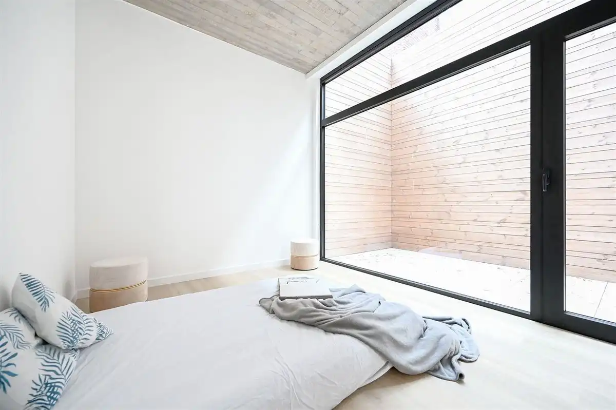 Top gerenoveerd gelijkvloersappartement foto 14