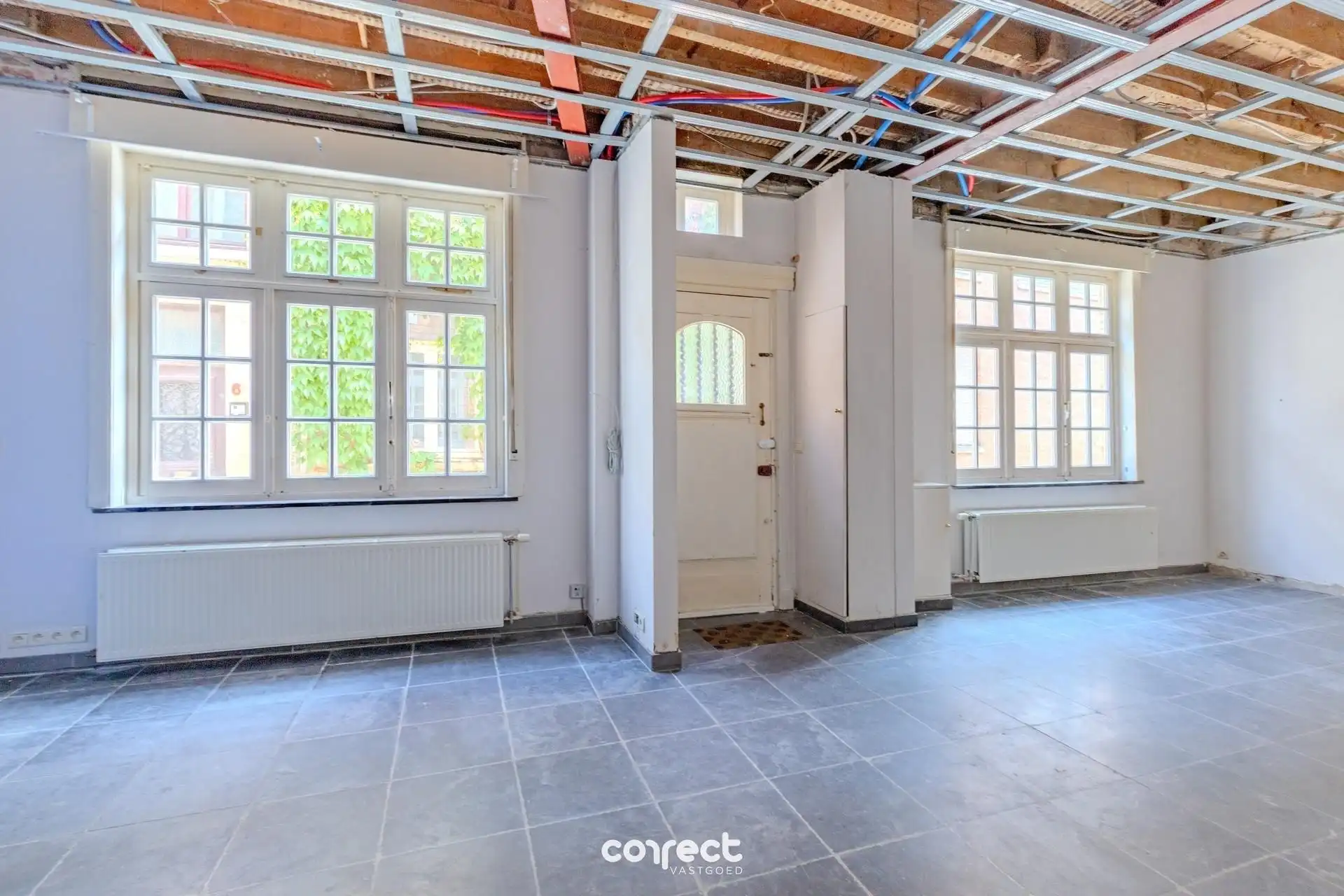 Te renoveren stadswoning op uitstekende ligging. foto 5