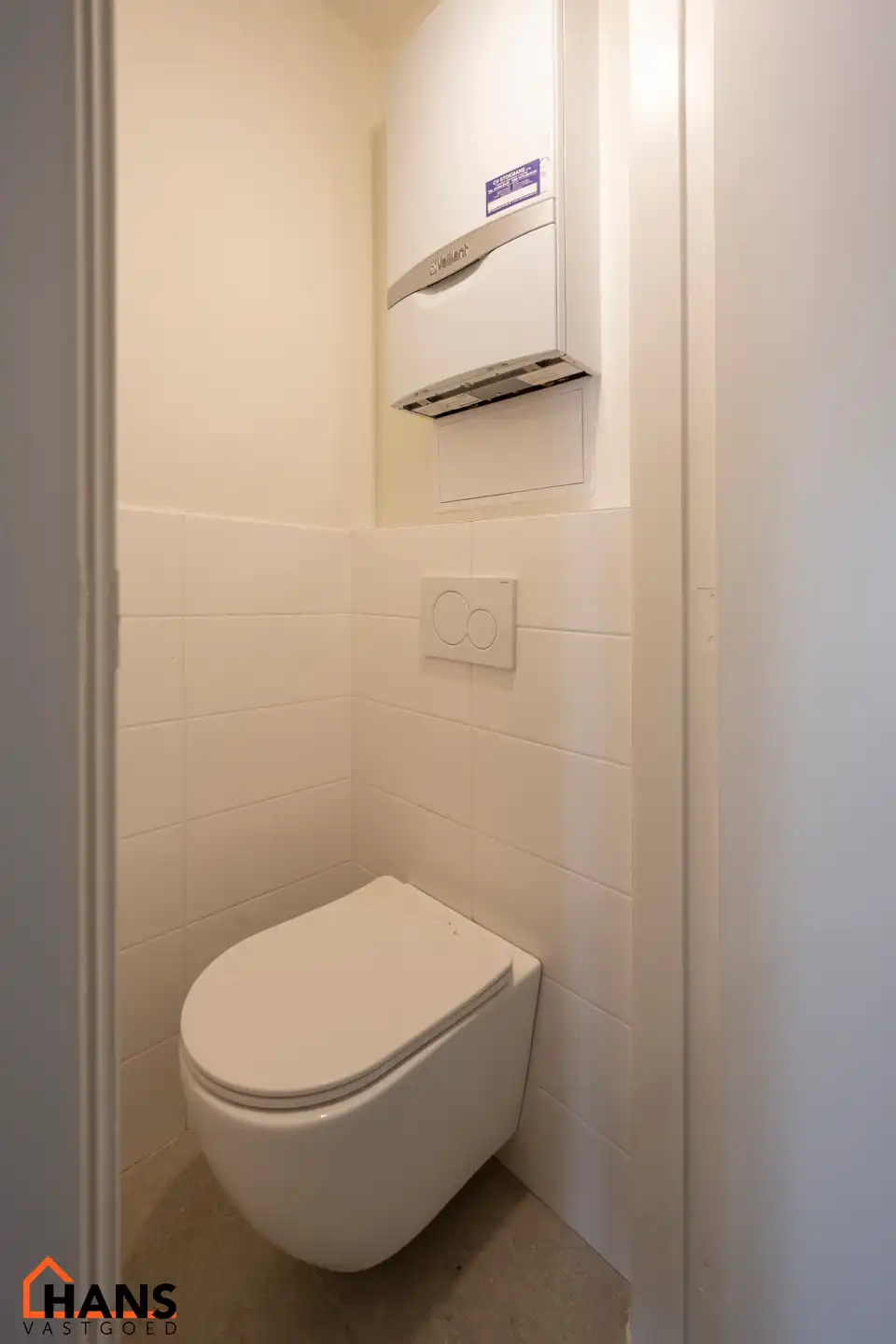 Gerenoveerd gelijkvloersappartement met garagebox. foto 11