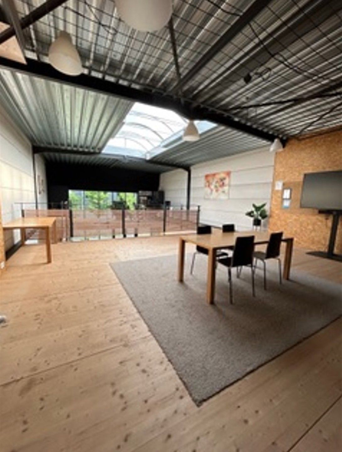 Te huur: Showroom/atelier van ca. 190 m² in Sint-Niklaas foto 11