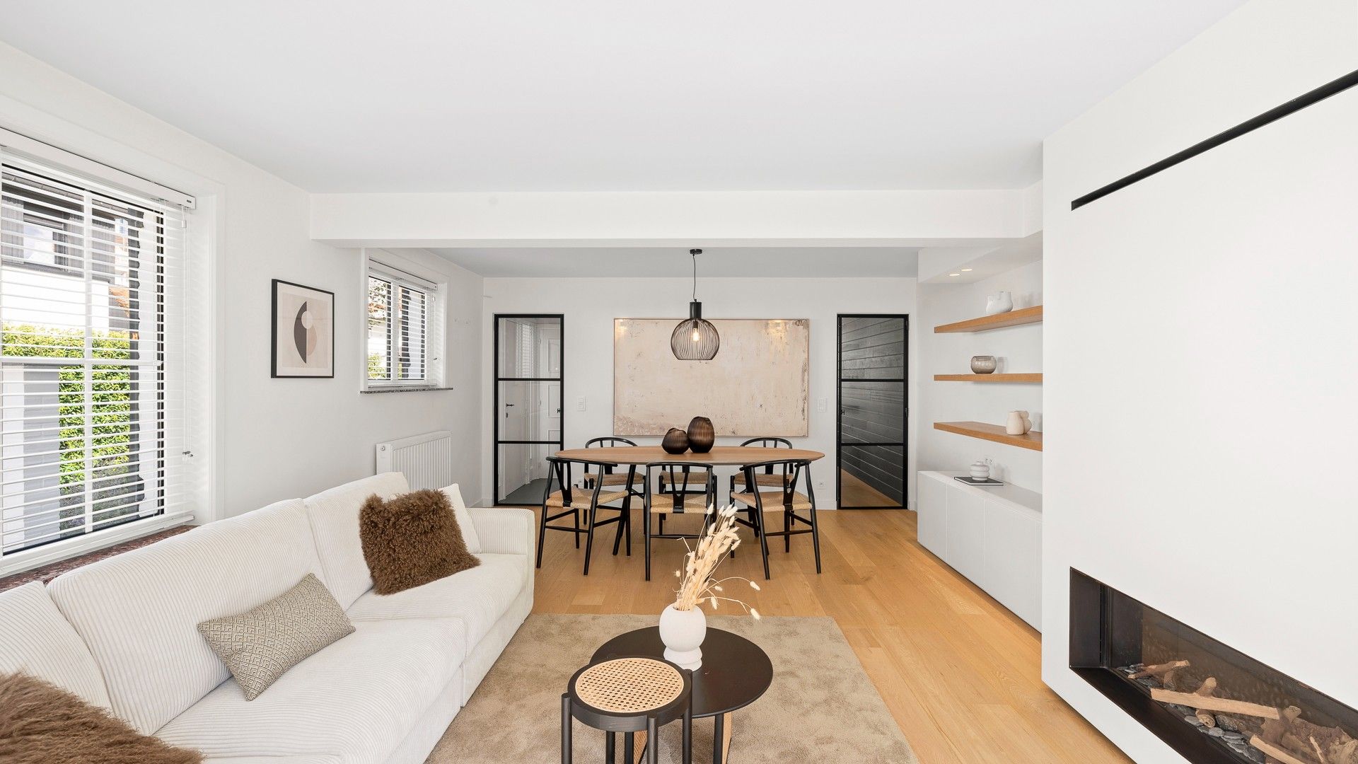 Charmante koppelvilla ideaal gelegen in een rustig paadje in het Zoute. foto 11