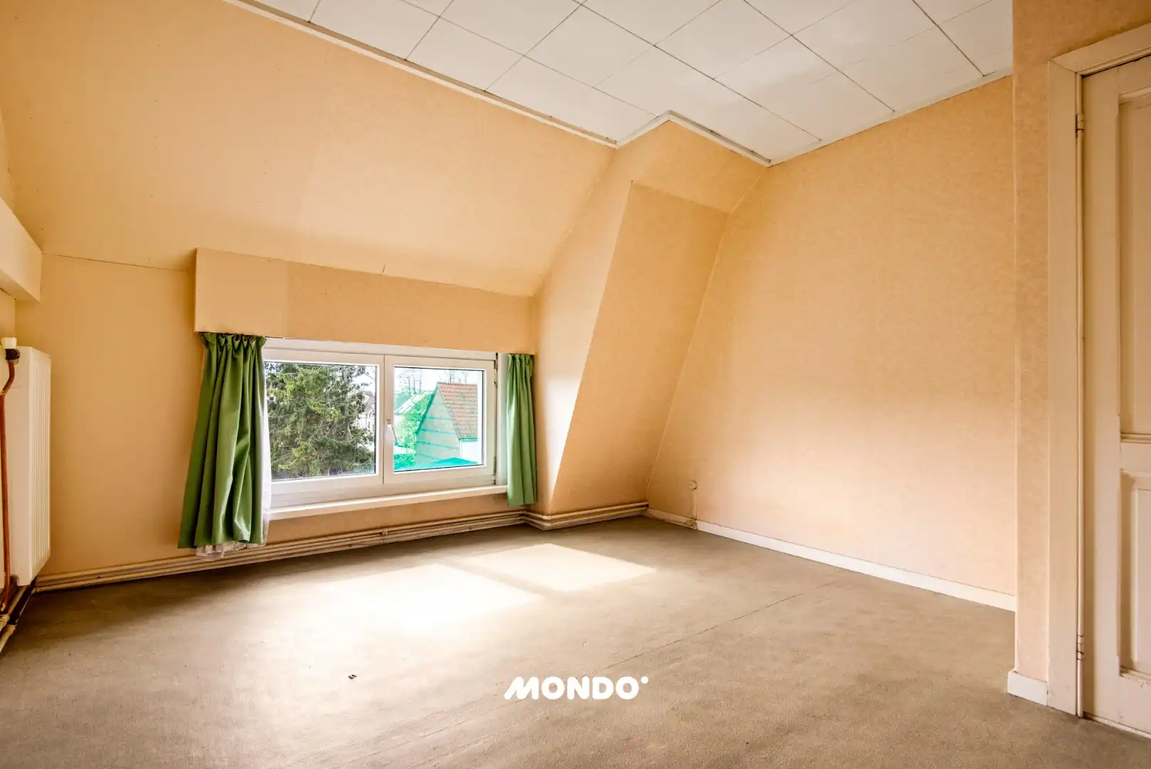 Niel: Karaktervolle woning met 3 slpk, groot atelier en riante tuin op 550m² foto 12