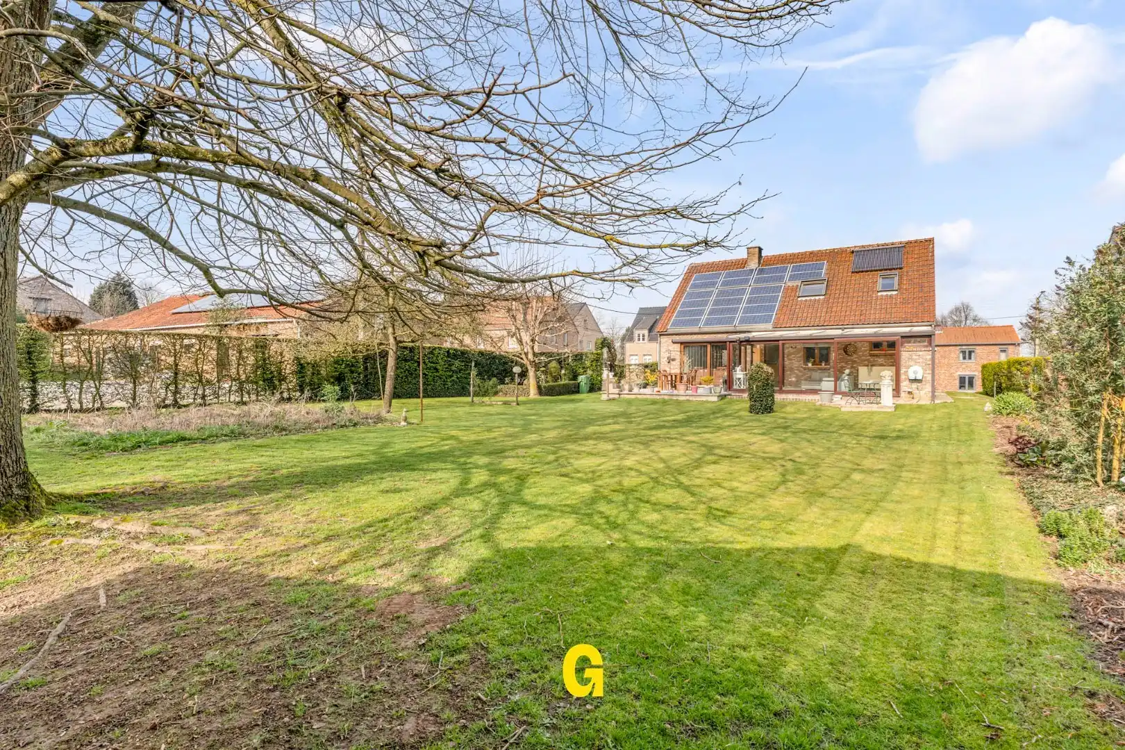 Verzorgde vrijstaande woning met 3 slaapkamers, inpandige garage en tuin op 10a 10ca in het mooie landelijke Werm foto 2