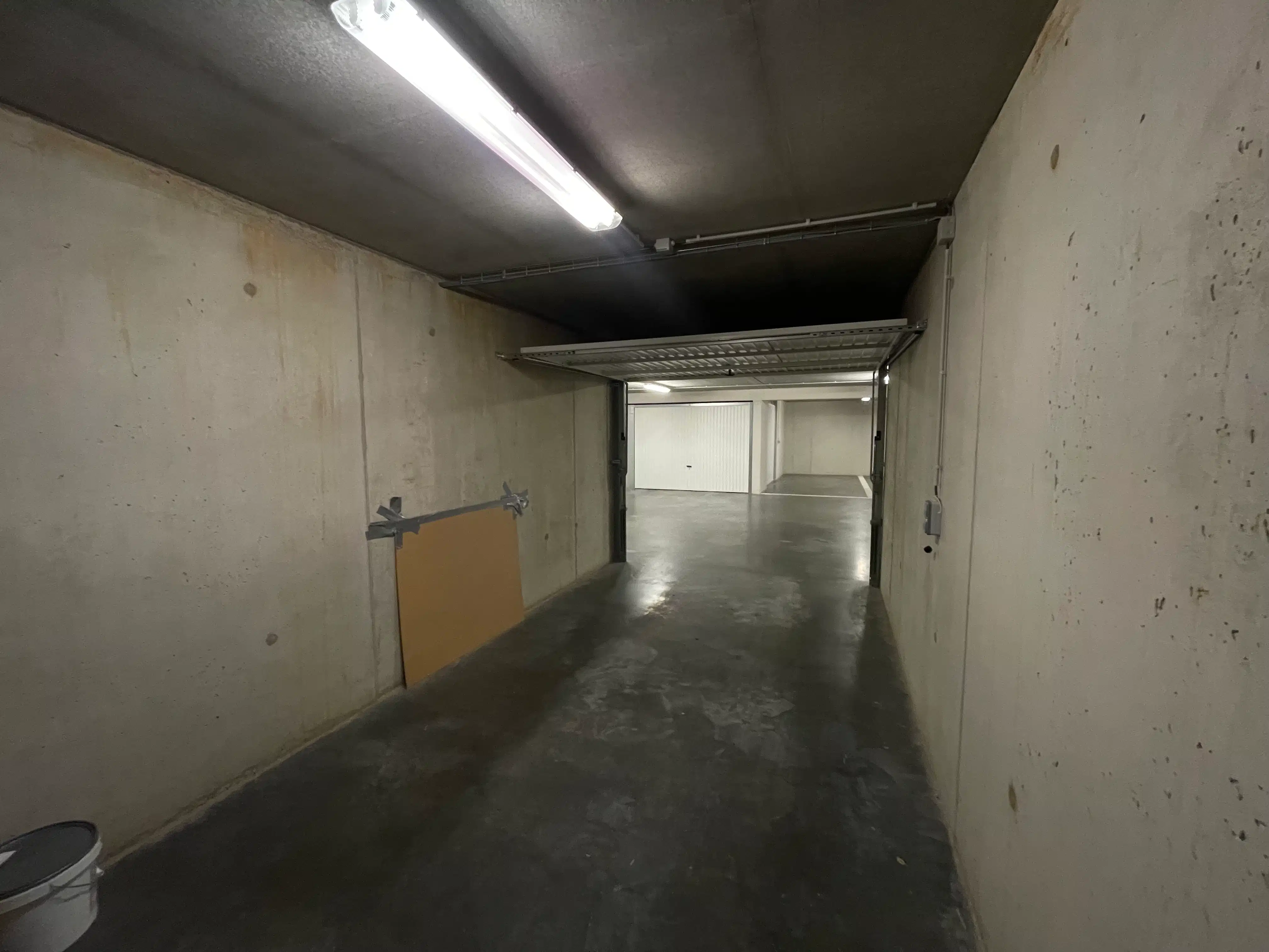 Vlot bereikbare garagebox op -2 aan het Kinkhoornplein. foto 5