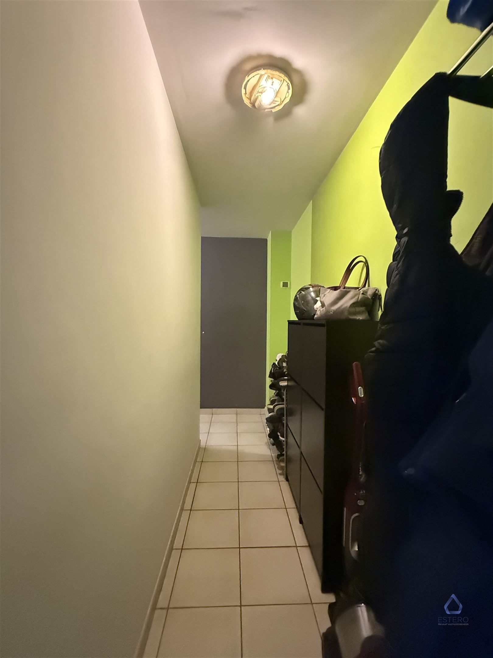 Gelijkvloersappartement met drie slaapkamers en terras.  foto 6