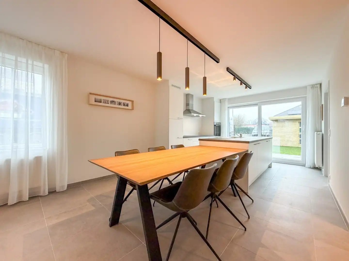 Prachtige instapklare nieuwbouwwoning, energiezuinig, Torhout. foto 2