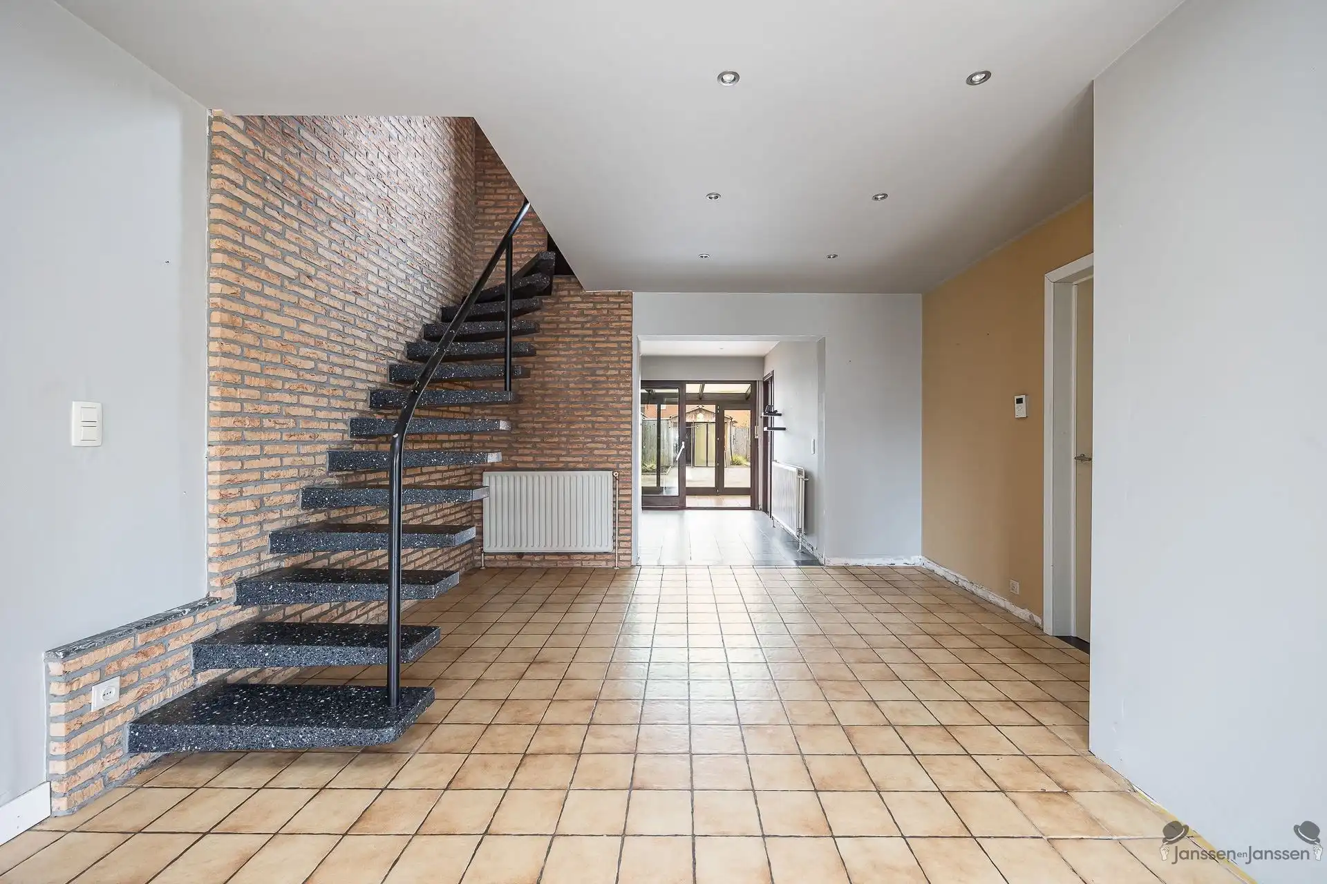 Charmante woning HOB met 3 slaapkamers, aparte garage op een perceel van 433m² te Rillaar. foto 8