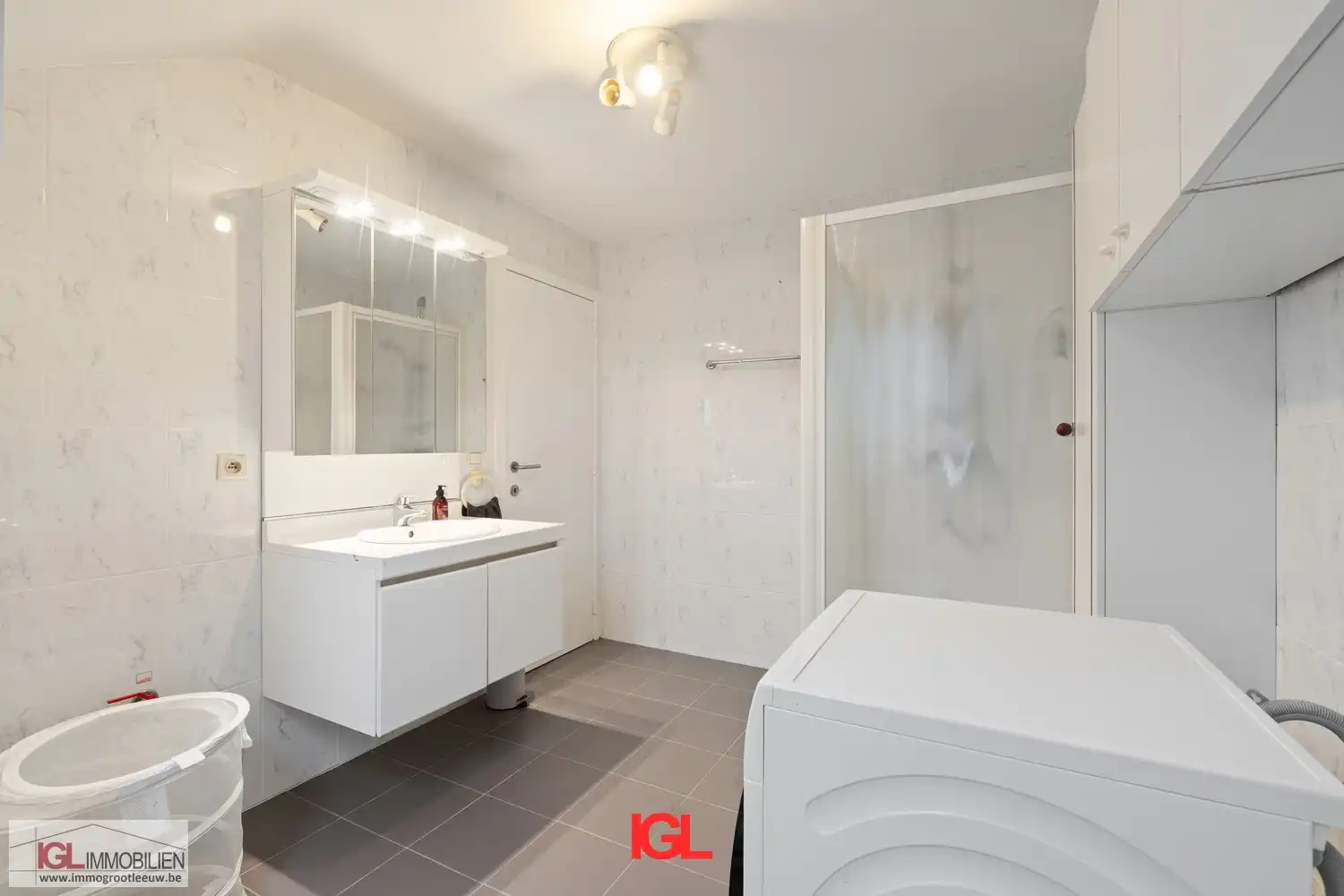 Ruim duplexappartement met 4 slaapkamers, 2 badkamers en terras te koop op de Rink – centrum Sint-Pieters-Leeuw foto 17