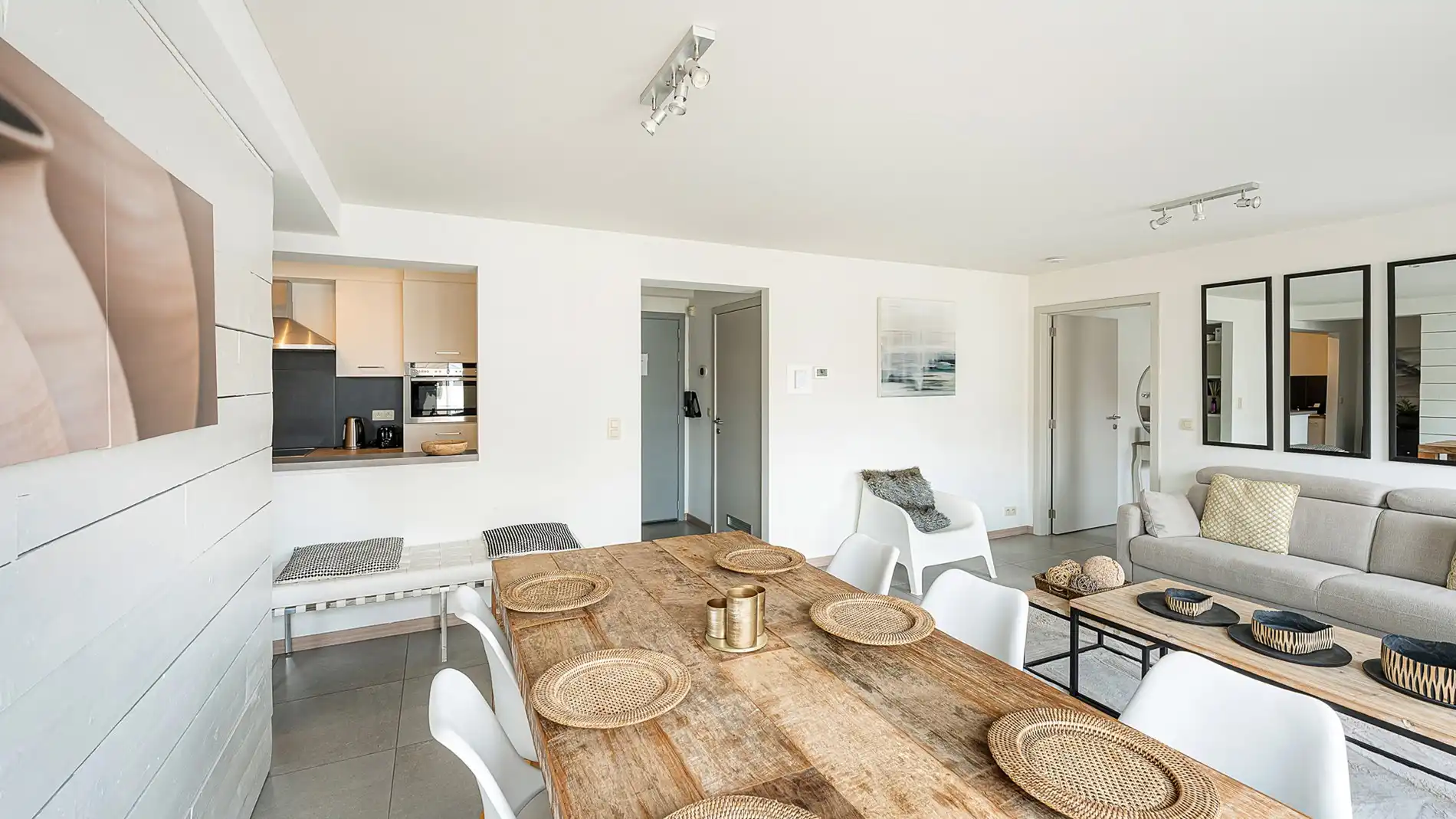 Breed appartement met 2 slpks. in centrum Knokke foto 8