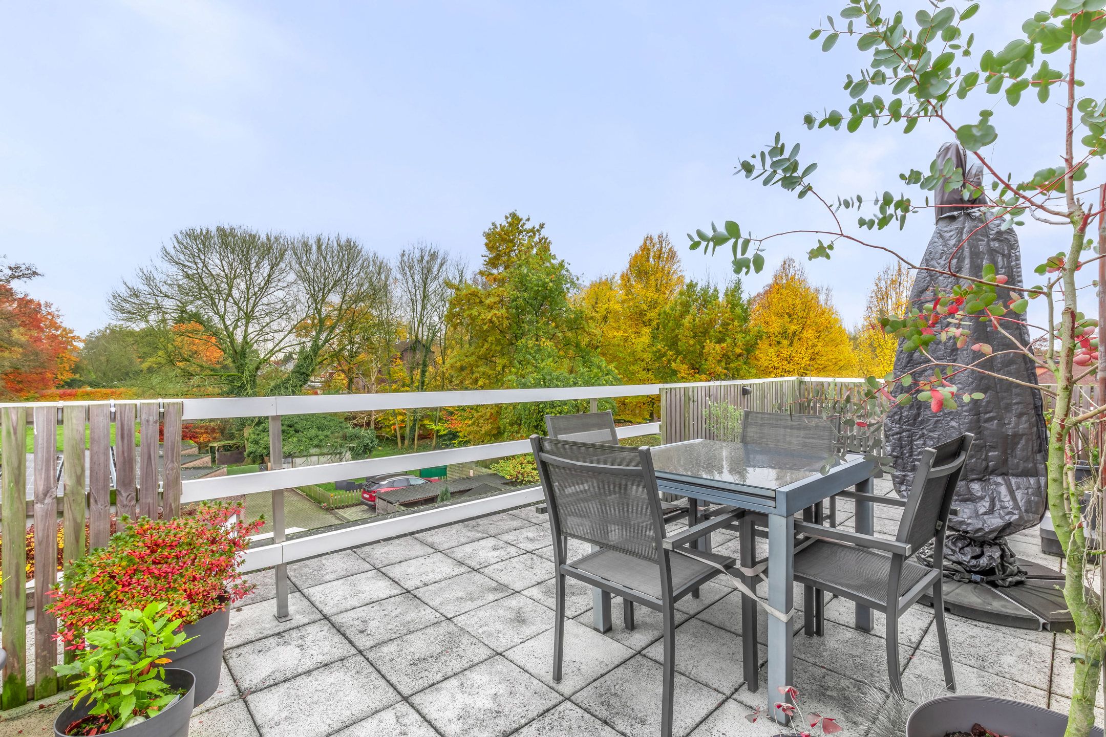 Appartement met terras op bovenste verdieping te Brasschaat foto 14
