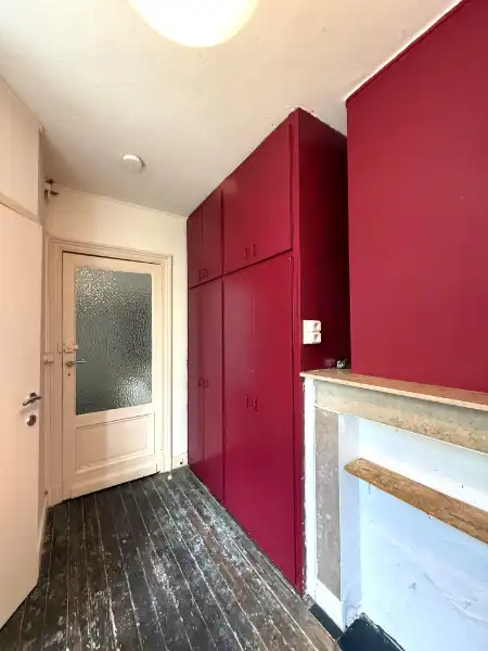 1-slaapkamerappartement in herenwoning vlakbij Sint-Pietersstation foto 9