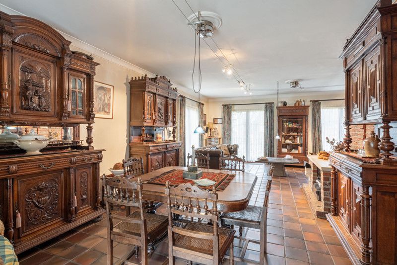 Statige villa op een perceel van 42are 70ca foto 16