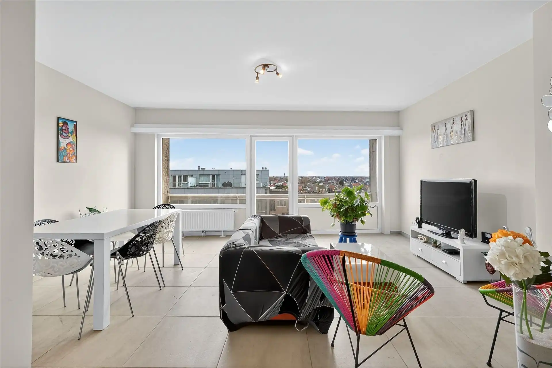 RUGZIJDE ZEEDIJK / GERENOVEERD foto 2