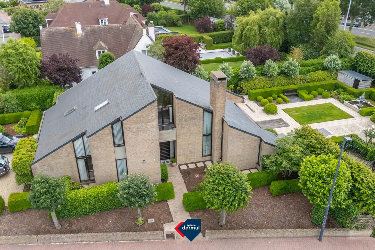 Villa te koop Generaal Jungbluthlaan 1 - 8400 Oostende