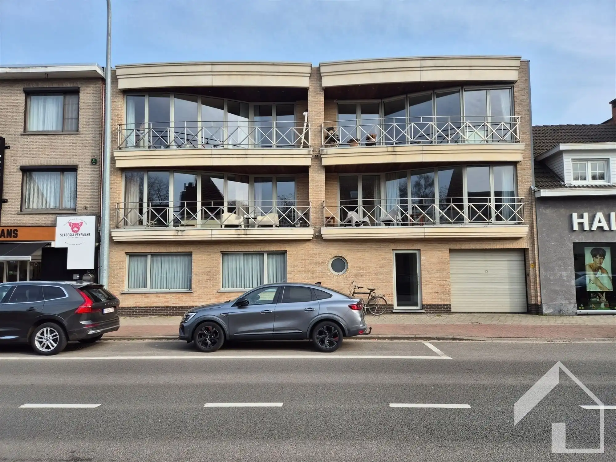 Ruim, energiezuinig appartement met 2 slaapkamers, terras, garage en lift!  foto 18